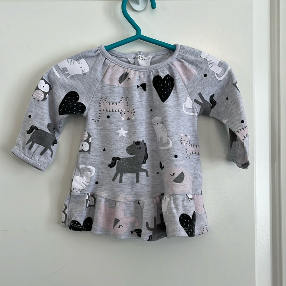 Rene Rofe ruffle top size 3-6m